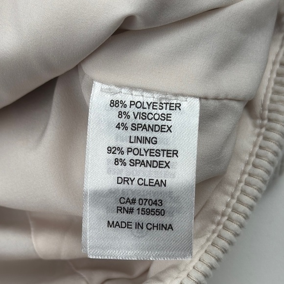 NWT House of Harlow 1960 Women's Button Down Cream Vest - Picture 5 of 8